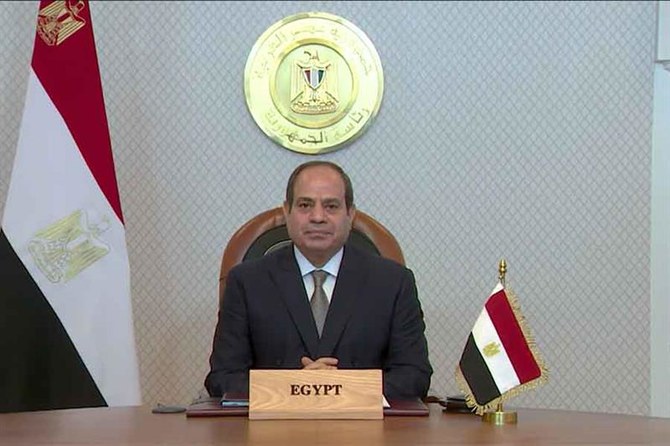 エジプトのアブドゥルファッターハ・エルシーシ大統領が、サンクトペテルブルク国際経済フォーラムにおける講演で、エジプトとロシアの関係を称賛した。（スクリーンショット）