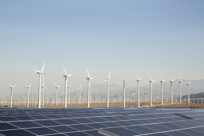 グローバル・エネルギー・モニターの報告書によると、アラブ地域では現在、12ギガトン以上の風力・太陽光エネルギーが生産されている(提供)
