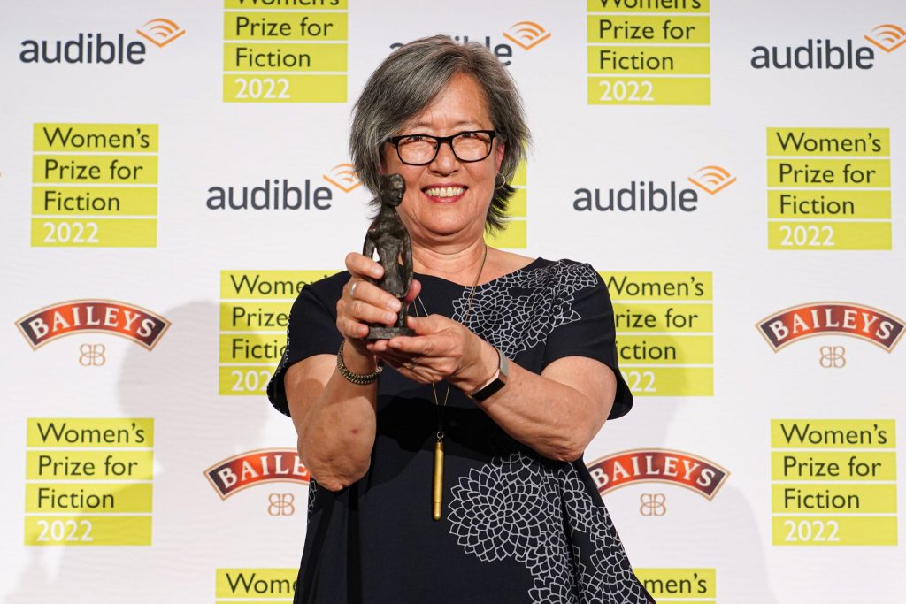 ルース・オゼキ氏が女性小説賞を受賞した。