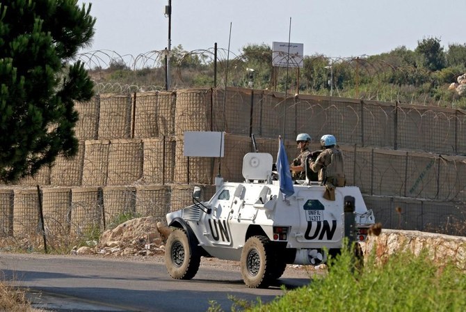 イスラエルは、ヒズボラの武装集団がUNIFILに反して国境に秘密拠点を設置したと非難している。(ファイル/AFP)