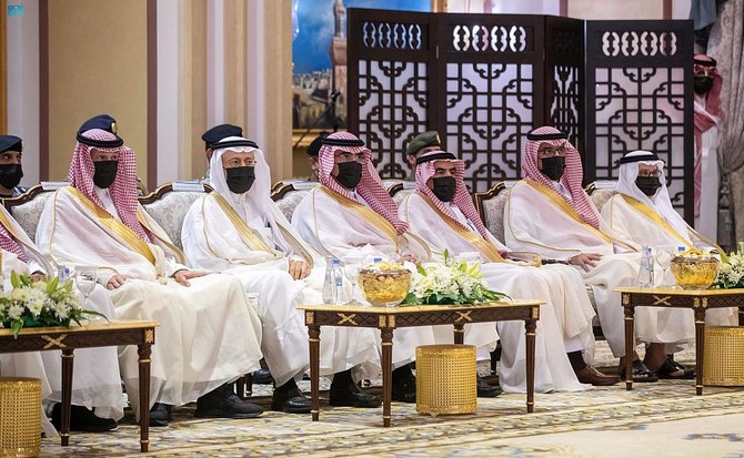 サウジアラビア内相のアブドルアジーズ・ビン・サウード・ビン・ナイエフ王子がハッジの安全を守る警備や軍の職員の努力を称えた。（SPA）