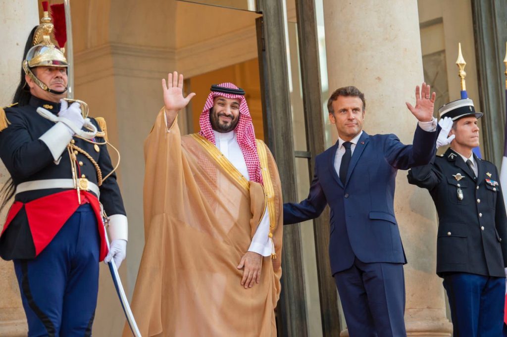サウジ皇太子はその後、マクロン大統領の歓待に感謝する電報を大統領に送った。(SPA)