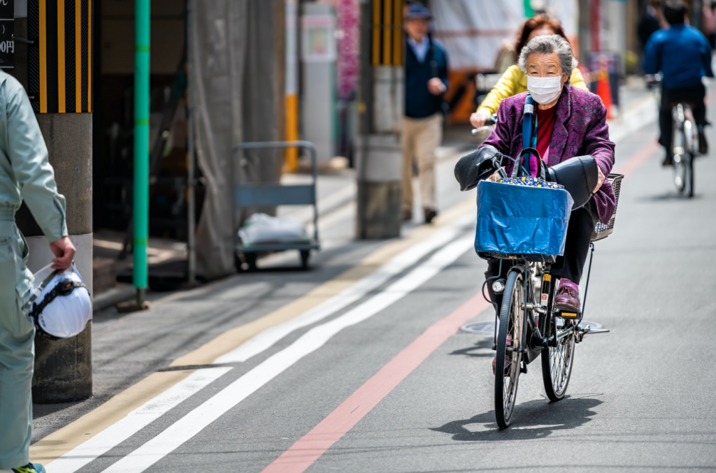 新たなコロナウイルス感染の蔓延により、大阪府は「救急医療宣言」を発令した (AFP)