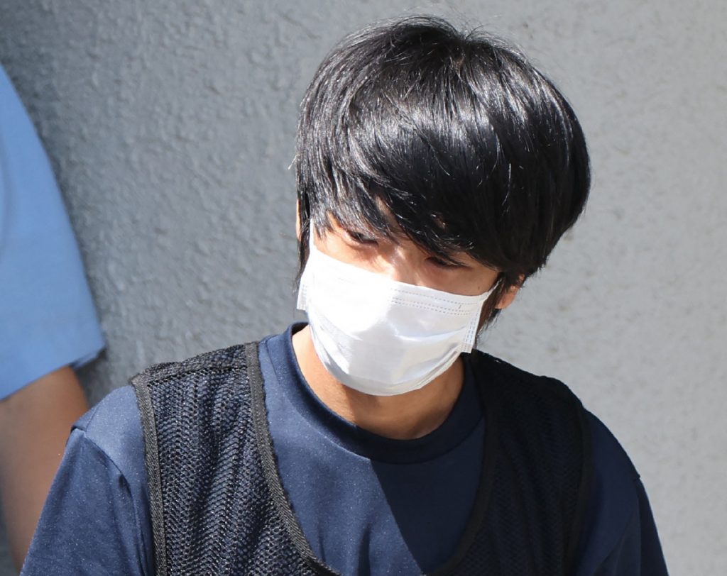 起訴された場合、公判では責任能力が争点になる可能性があるため、地検は精神鑑定が必要と判断したとみられる。 (AFP)