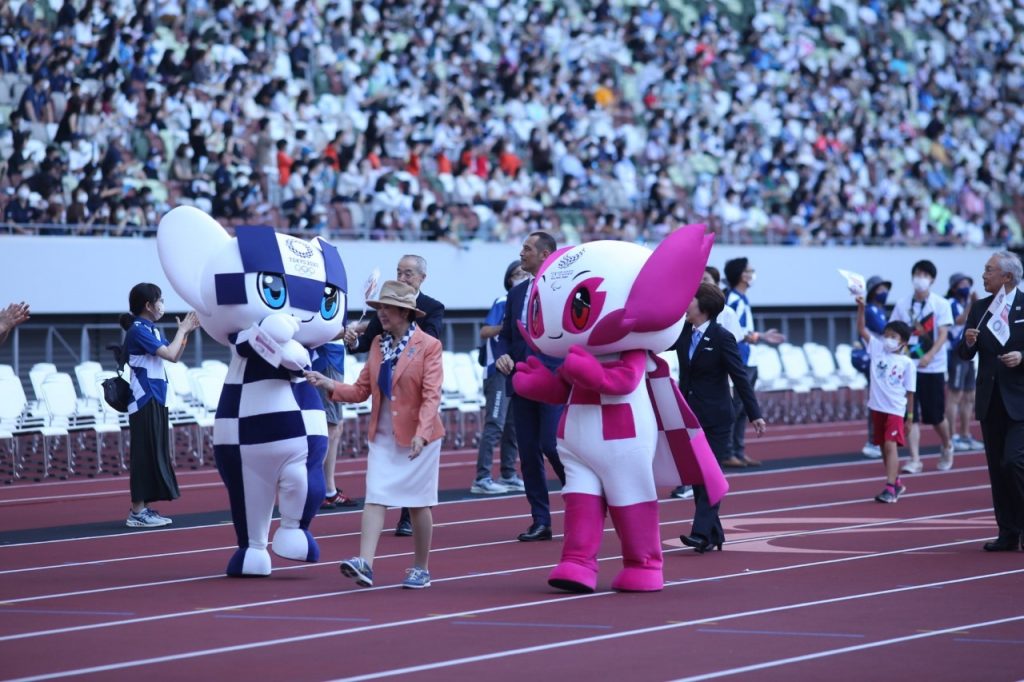 東京五輪・パラリンピック開幕から1年となる土曜日、「1周年記念セレモニー」が東京国立競技場で開催された。(ANJ / Pierre Boutier) 