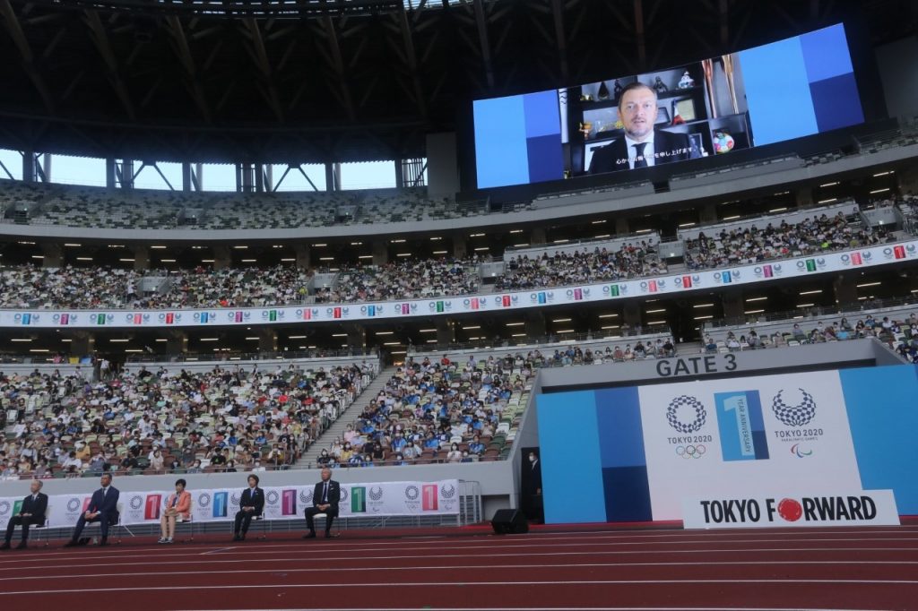 東京五輪・パラリンピック開幕から1年となる土曜日、「1周年記念セレモニー」が東京国立競技場で開催された。(ANJ / Pierre Boutier) 