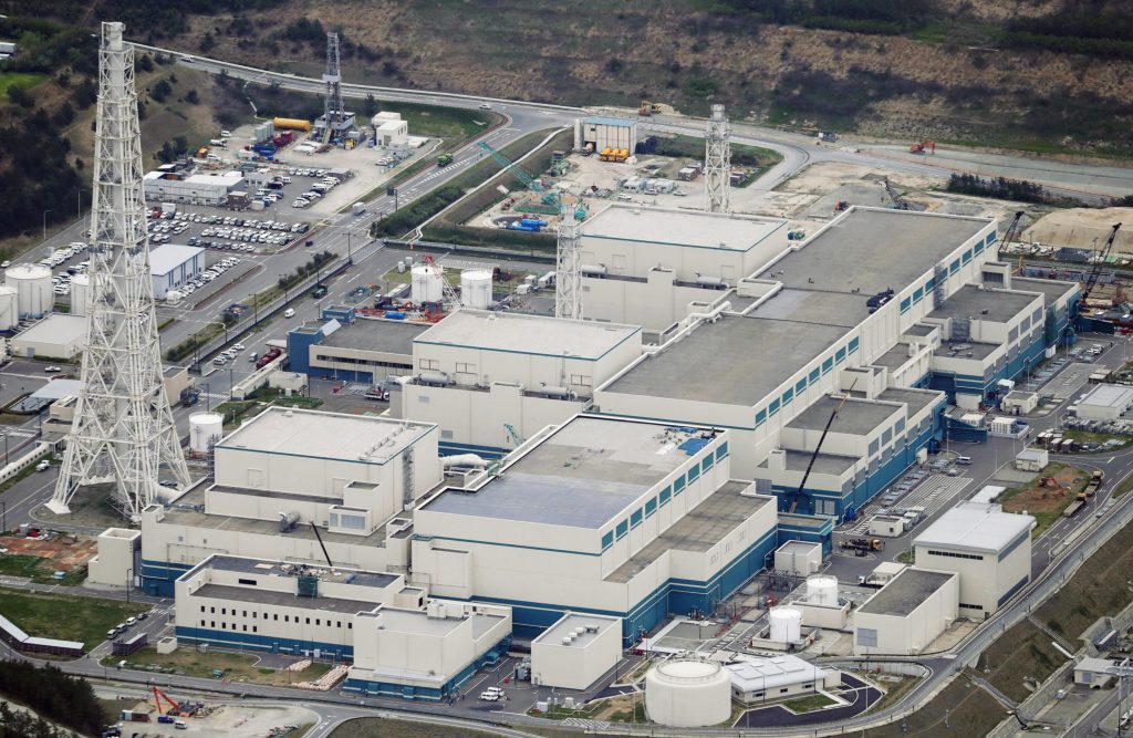 東京の北西、柏崎にある東京電力刈羽原発の航空写真。（File/共同通信 via AP）