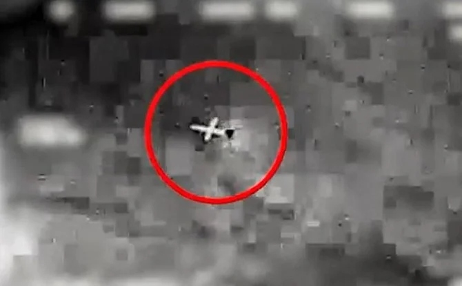 イスラエルは7月2日、ヒズボラがカリシュ海底ガス田に向けて発射した無人偵察機3機を撃墜したと発表した。（AFP＝時事）
