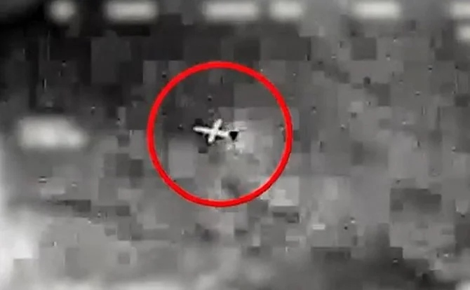 イスラエルは7月2日、ヒズボラがカリシュ海底ガス田に向けて発射した無人偵察機3機を撃墜したと発表した。(AFP=時事)