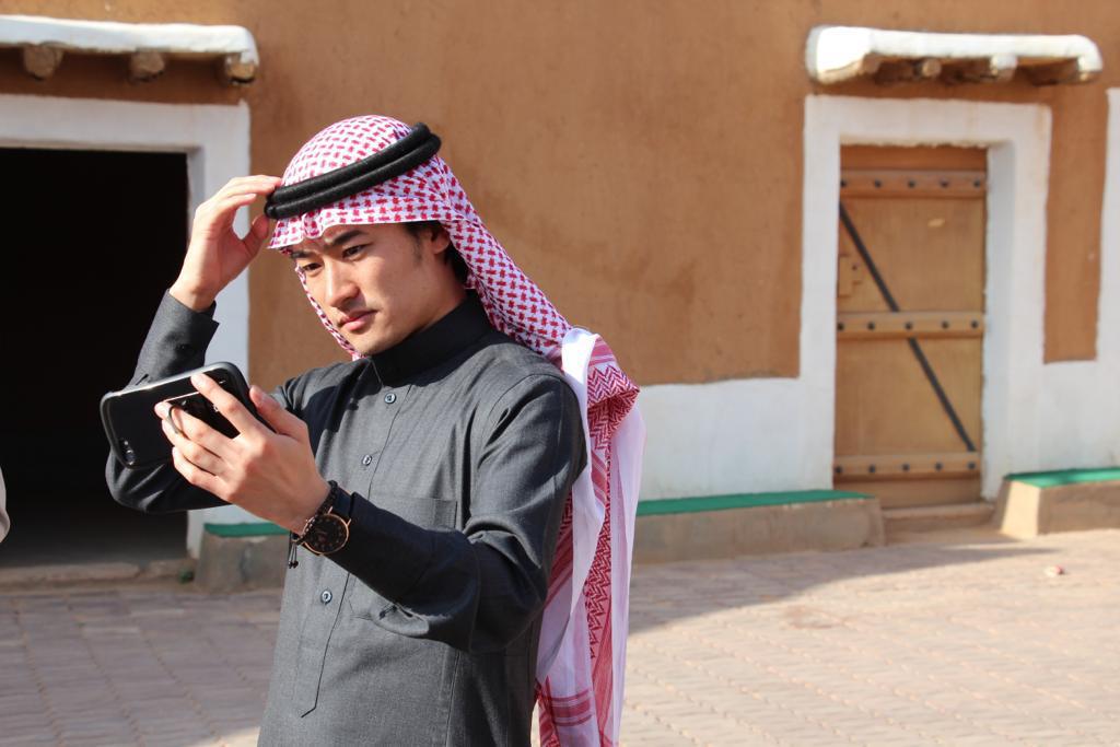 サウジアラビアでアラブ文学を学び、日本とサウジを繋ぐ商社へ