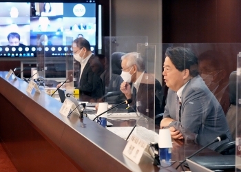 日本の林芳正外相、「科学技術外交推進会議」第5回会合にて（外務省・日本）