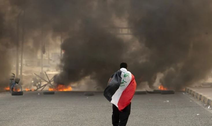 サウジアラビアはイラクで現在進行している事態を「深い懸念を抱いて注視しており、現在の状況に対して深い遺憾の意を表明する」と、同省は声明で述べている。（AFP）