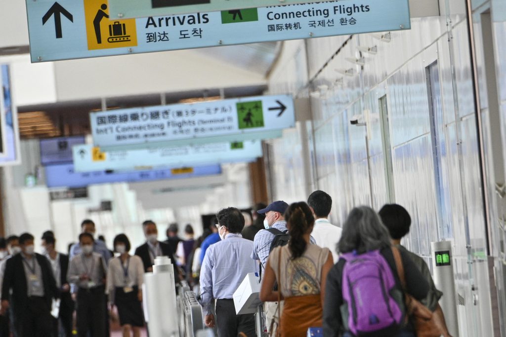 新たな入国規則の適用開始日は数日以内に発表される。(AFP)