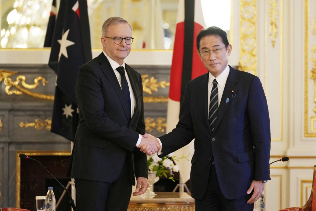 日本とオーストラリアは、二国間安全保障協力に関する新しい宣言を発行する準備をしている。(AFP)