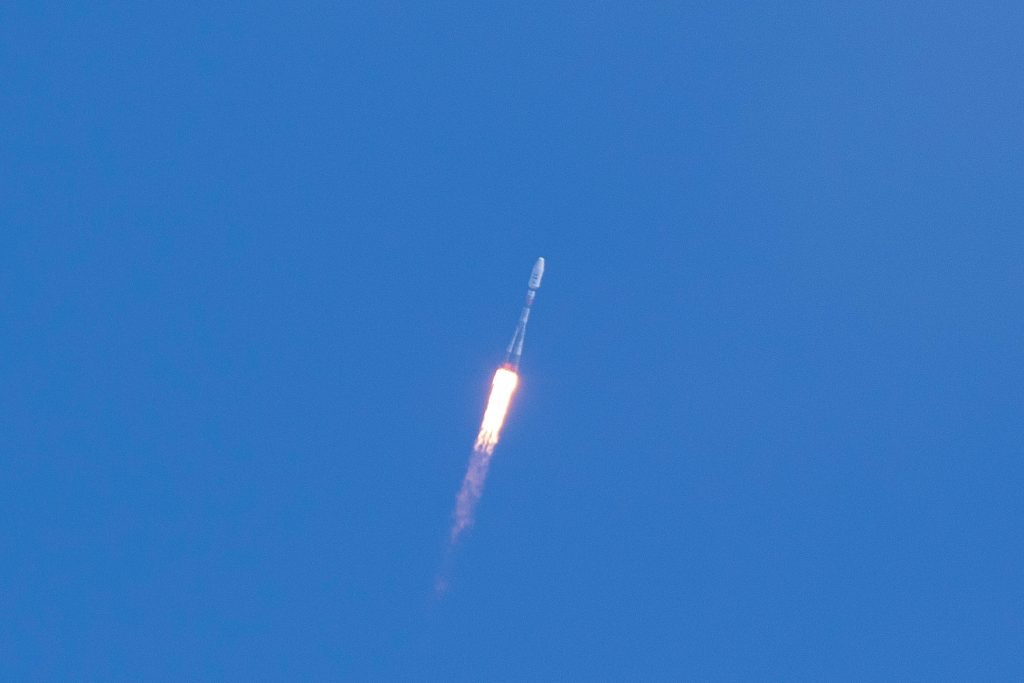 日本がハイブリッドロケットを打ち上げる。(AFP)