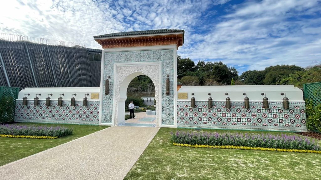 モロッコと岐阜県の友好の象徴であるモロッコ庭園は、大規模な改修が行われた。(ANJ)