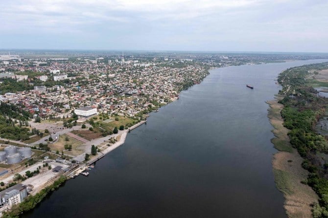 このファイルの写真は2022年5月20日、ウクライナのヘルソン市で行動中のロシア軍を空撮したもの。(AFP)