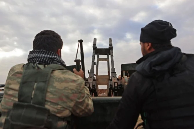 シリア民主軍は以前から、トルコの新たな侵攻を撃退すれば、ダーイシュの潜伏工作員を標的にすることから各種リソースが逸らされることになると警告していた。（AFP）