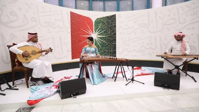 「東洋から東洋へ―中国を訪問したアラブの著名アーティストの選抜展」と題したイベントが文化宮殿で開催された。（提供写真）