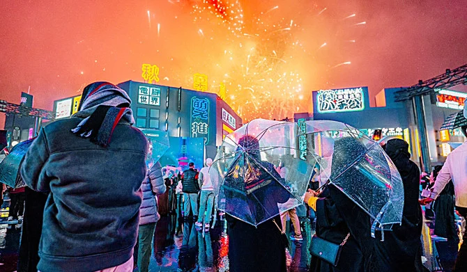 第3回のリヤド・シーズンでは、国内外からの訪問者はひとつの場所でいくつもの文化環境を体験することができる。(ソーシャルメディア)
