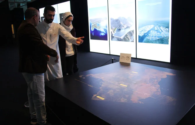 リヤドにて開催されている展示会「THE LINE Experience Exhibition」では、「Livability」（居住性）のための革新的なデザインが紹介されている。（AN撮影：Abdulaziz Aloraifi）