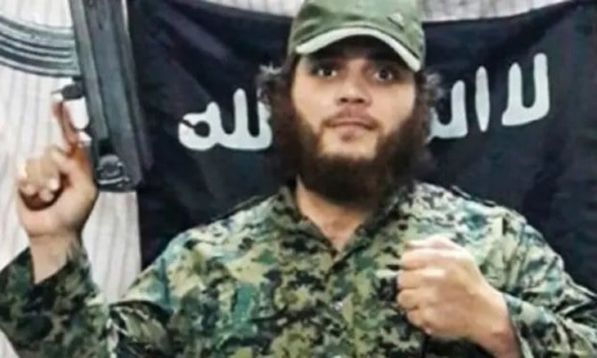 女性たちは2014年イラクでオーストラリア国籍のハリド・シャルーフ容疑者を含むダーイシュの戦闘員の一団に捕らえられた。(Twitter)