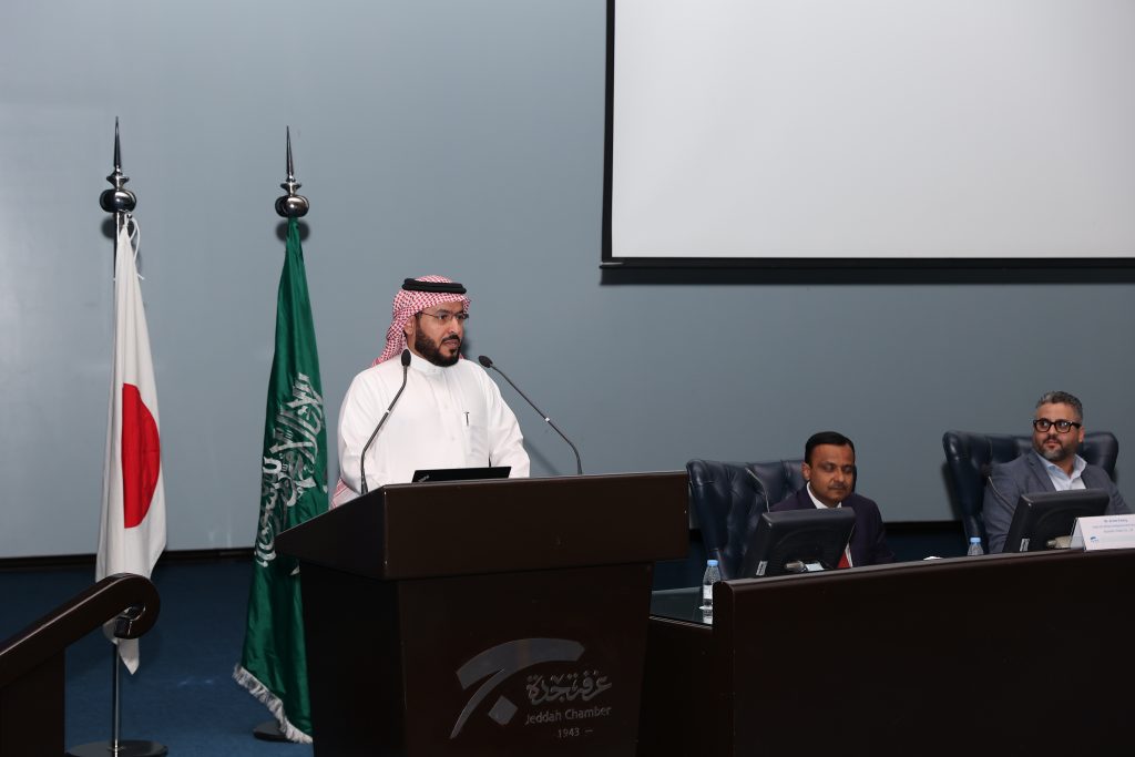 ジェッダ商工会議所で開催された本セミナーには、ジェッダ市職員、サウジアラビア政府職員、総領事、ビジネスマン、サウジ企業の代表などが出席した（提供）。