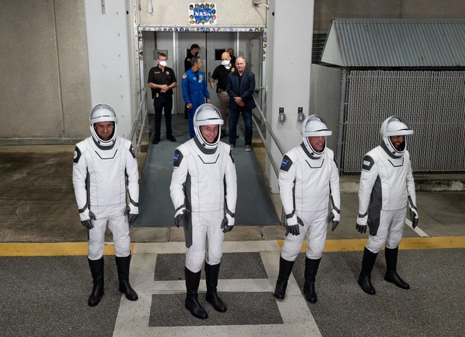 4人のクルーは、およそ25時間後の28日朝に国際宇宙ステーション(ISS)に到着し、地表から420kmほど上空にある軌道実験室で6カ月間の微小重力ミッションを開始するはずだった。(ツイッター/@DXBMediaOffice)