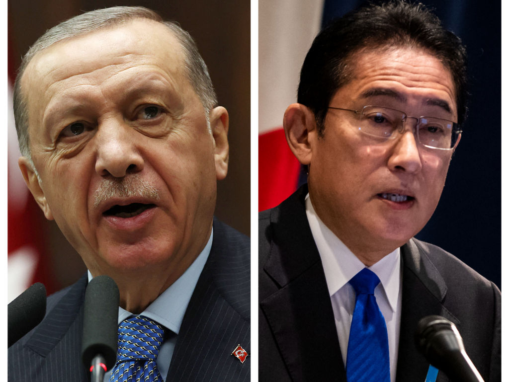日本の岸田文雄首相は月曜日の夕方、トルコのエルドアン大統領と電話会談を行い、同国を襲った壊滅的な地震災害に対する支援を約束した。(AFP)