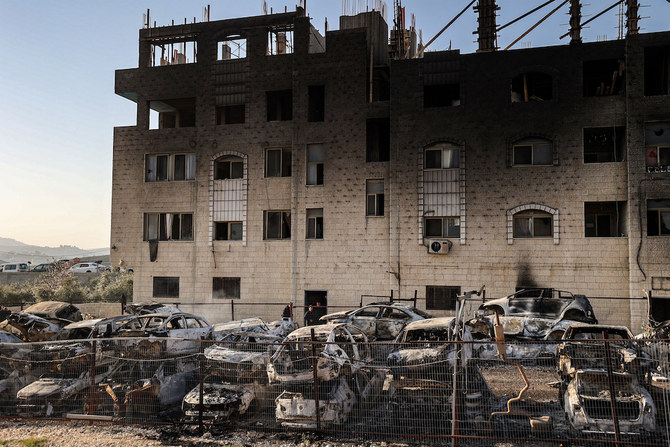 イスラエル人2人がパレスチナ人に殺害されたことへの報復として、過激なイスラエル人入植者らが住宅などに放火した。（AFP）