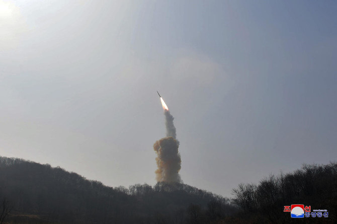 北朝鮮はここ数週間、軍事実験を強化している。先週は大陸間弾道ミサイルを発射した。(KCNA ロイター経由)