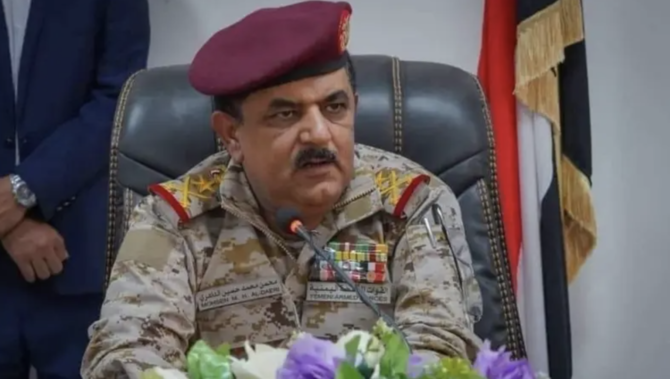 イエメンのモーセン・アル・ダエリ国防相・中将のファイル写真。（スクリーンショット）
