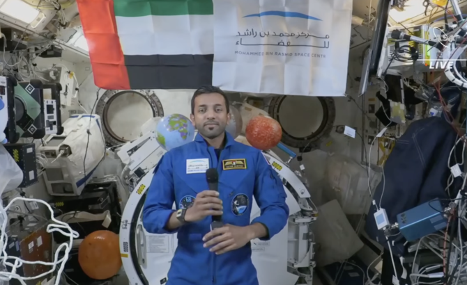 UAEの宇宙飛行士、スルタン・アル・ネヤディ氏はISSに約半年間滞在する。アラブ人による宇宙ミッションとしては史上最長の滞在期間となる予定だ。（ツイッター： @Astro_Alneyadi ）