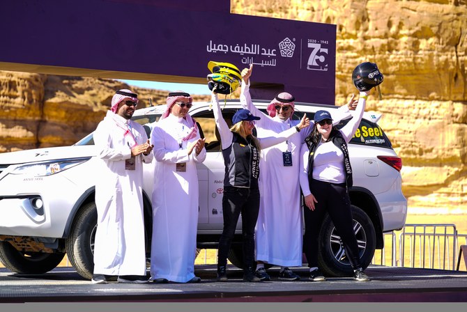 国際女性デーに、ドライバーやコ・ドライバーなど82名の選手が参加した。AN写真：フーダ・バーシャタフ