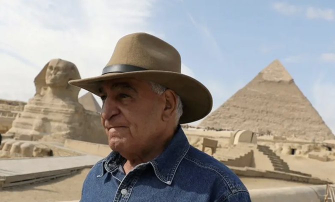 エジプト学の権威ザヒ・ハワス氏はアラブニュースの独占コラムにおいて、Netflixの新番組「クイーン・クレオパトラ」を巡って現在加熱している議論に一石を投じた。（ロイター/資料写真）