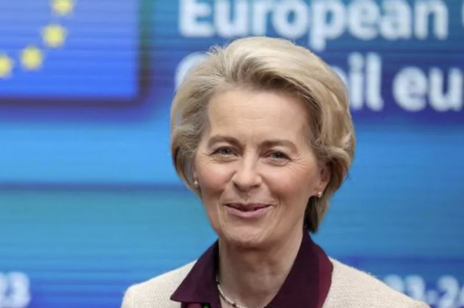 ウルズラ・フォン・デア・ライエン欧州委員長が、イスラエルの民主主義を称える中で「反パレスチナの人種差別的な言葉」を使用したとして、パレスチナで非難の声が上がっている。(ロイター/資料写真)