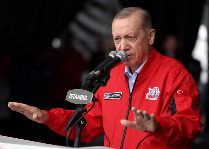 イスタンブールで開催された航空見本市「テクノフェスト」でスピーチをするトルコのタイイップ・エルドアン大統領。（ファイル/ロイター）