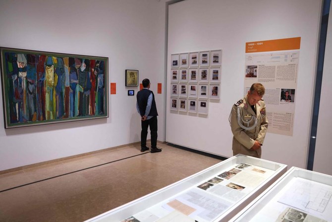レバノンの重厚なスルソーク美術館は、ベイルート港での爆発事故により、建築の宝石と近・現代美術のコレクションが壊滅的な打撃を受けた後、2年以上経過して再開された。(AFP)