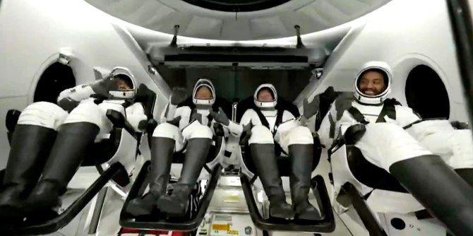 地球に無事帰還した4人の最初の画像。（AXIOM Spaceのスクリーンショット）