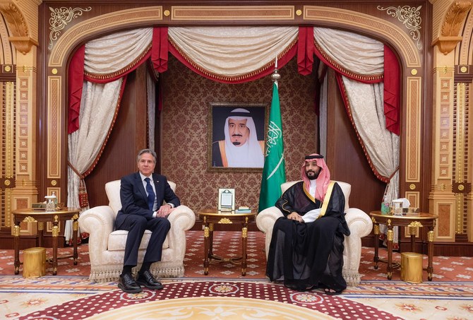 サウジアラビアのムハンマド・ビン・サルマン皇太子がジェッダでアントニー・ブリンケン長官に応対した。(SPA)