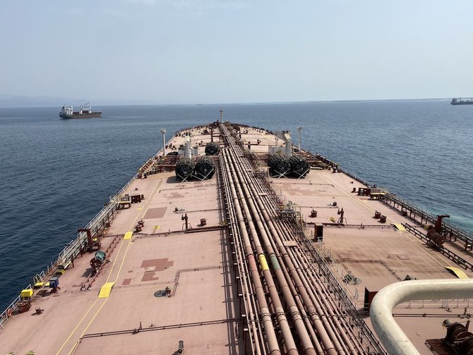 ノーティカ号は、腐食の進むスーパータンカー、セイファー号から100万バレルの石油を引き取るためにイエメンの紅海沿岸へ向かって航海している。（ツイッター：@DavidGressly）