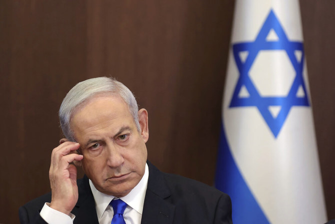 イスラエルの首相官邸によると、ネタニヤフ首相は2023年7月15日、テルアビブ近郊にあるイスラエルのシェバ病院で治療を受けたという。（AP）