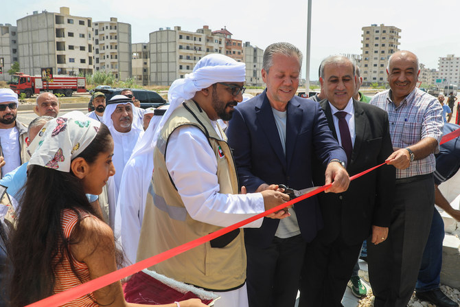 シリアのラタキア県にて、ERCによる47戸のプレハブユニット住宅プロジェクトの立ち上げ式。（国営通信WAM）