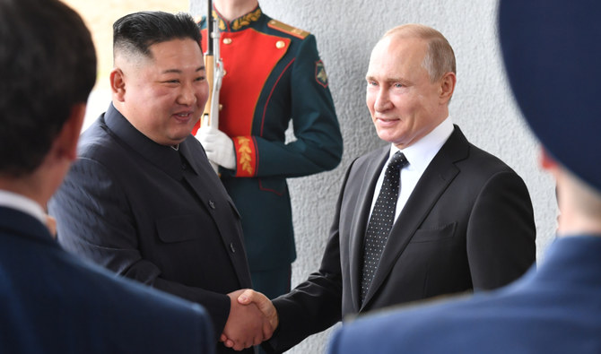 2019年、ロシアのウラジーミル・プーチン大統領は、北朝鮮の金正恩総書記をウラジオストクに招いた。（AFP通信）