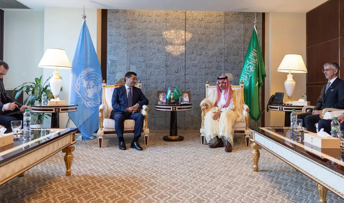 サウジアラビア外務大臣は、ウズベキスタン外務大臣のバフティヨル・サイードフ氏とも会談した。（SPA）