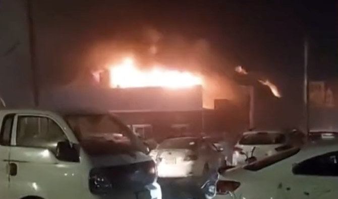 イラクのニネベ州ハムダニヤ地区で結婚式の祝賀会で火災が発生し、100人が死亡、150人が負傷した。(スクリーンショット/AlHadath)