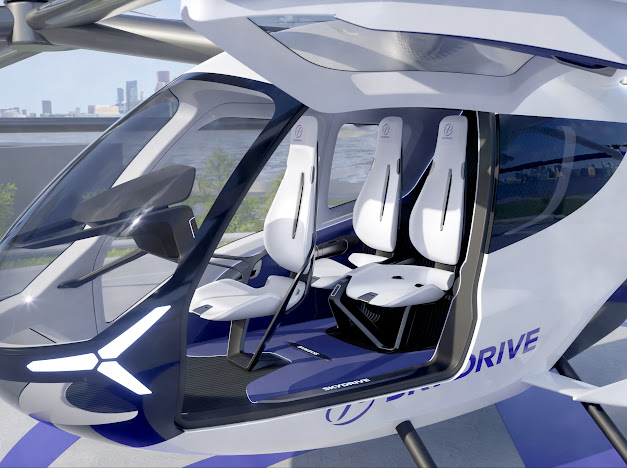 スカイドライブは現在、「SKYDRIVE」と呼ばれる3人乗りの電動垂直離着陸機（eVTOL）を開発中で、日本の航空局の認証取得を進めている。