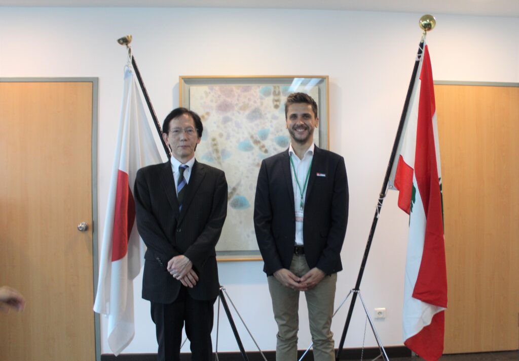 日本は、地雷の被害を受けた人々を支援する非政府組織(NGO)であり、2000年以来レバノンで活動しているマインズ・アドバイザリー・グループ(MAG)に支援を提供した。(提供写真)