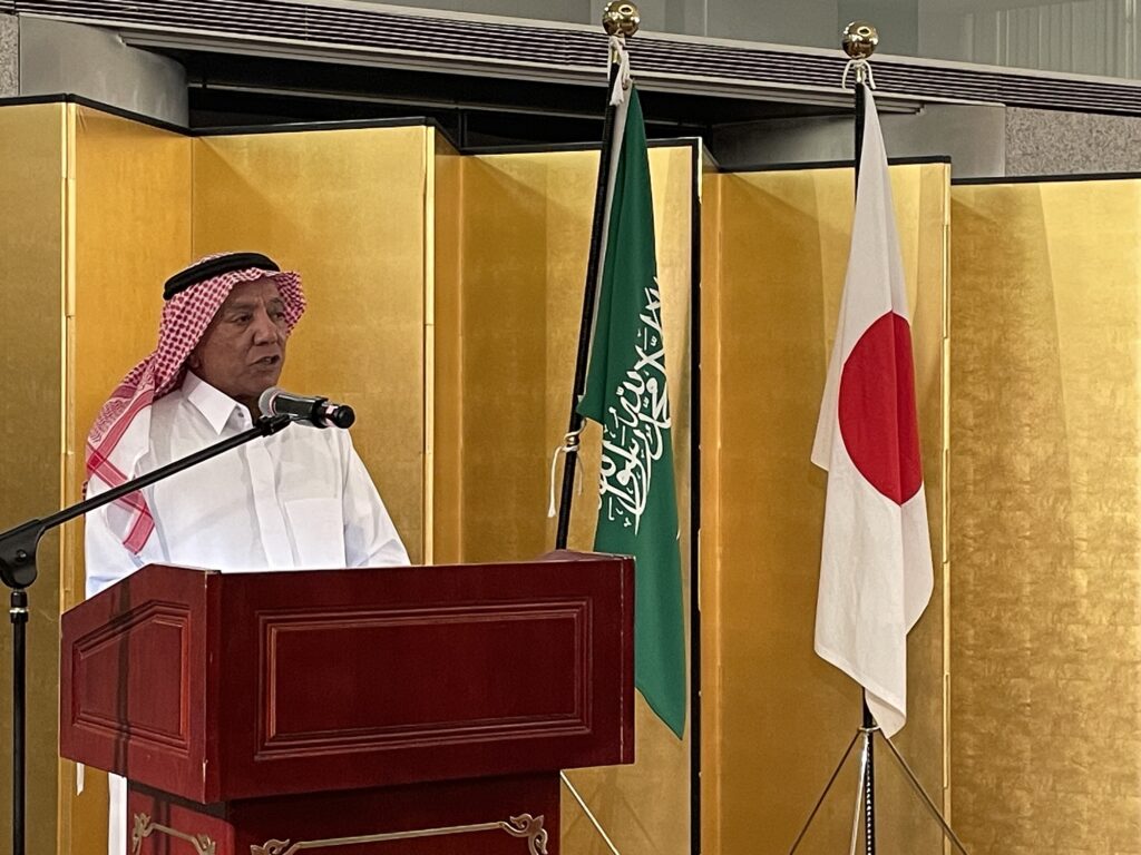 今回のレセプションには、サウジアラビアに進出している日本企業から多くのビジネスパーソンや代表が出席し、その様子を見守った。（提供写真）