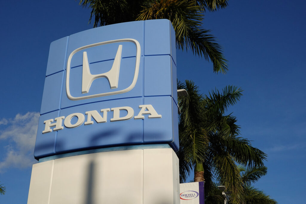 Hondaは、2030年の世界での年間販売目標を、昨年、発表した目標の350万台から4百万台へ引き上げもした。 (AFP)
